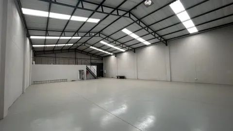 	 Cosmo Business Park, Milano Cl.