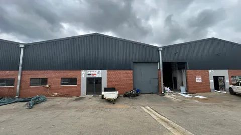 	 Cosmo Business Park, Milano Cl.