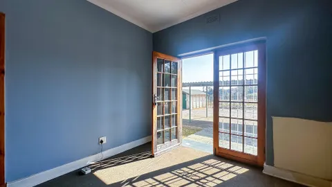 High Street, Modderfontein