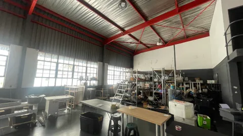 Rustivia Industrial Village, 6 Rover Road