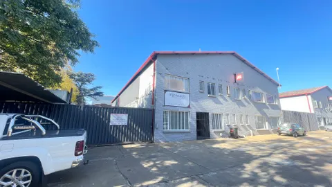 20 Plantation Rd, Eastleigh