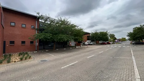 Unit B3, Northlands Deco Park