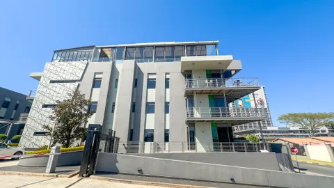 27 Van Der Linde Rd, Bedfordview