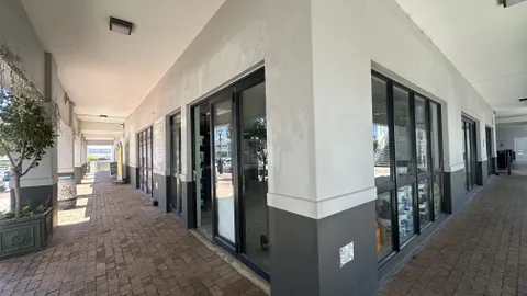 Village Square, 38 Queen St, Durbanville