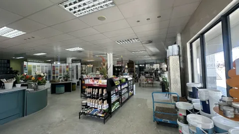 Village Square, 38 Queen St, Durbanville