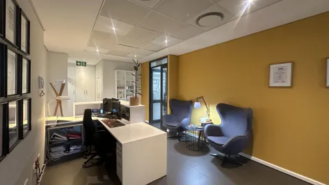 175 Modern Office Space 