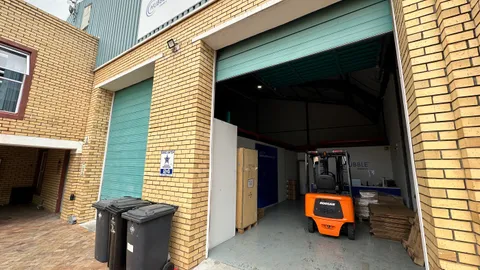 Woodbridge Business Park,