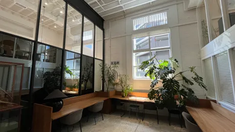 Wolroy House (Retail & Office)