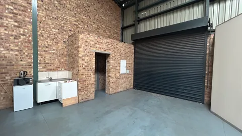 82 Amatole Road, N4 Gateway Industrial Park