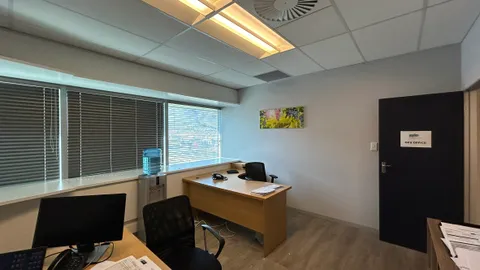 The Towers south, 2 Heerengracht Street, Cape Town CBD