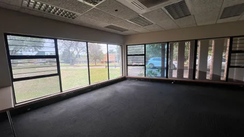 Pinelands Office Park, Maxwell Drive, Modderfontein