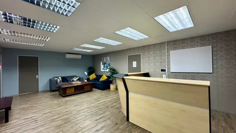 Golden Manor Building