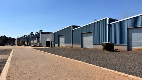 53 Hendrik van Eck St, Rosslyn, Akasia