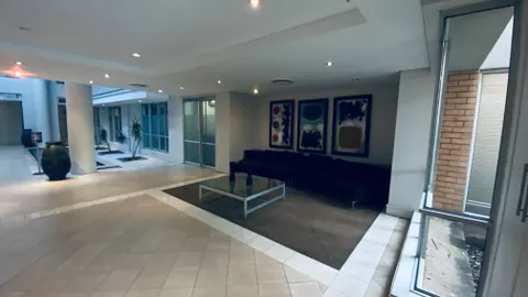 51 West Street, Houghton, Gauteng