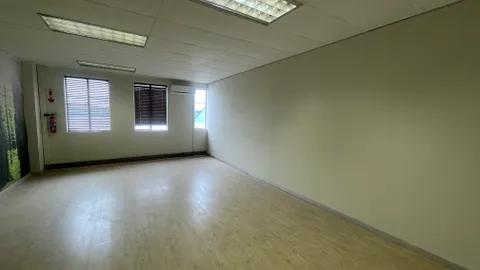 Van Dyk Business Park, Van Dyk Road