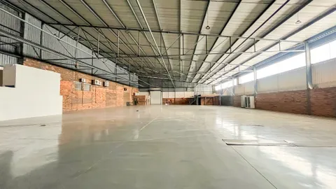 9 Data Crescent, Ormonde