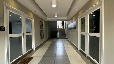 Old Oak Office Park, 6 Roger Street