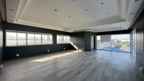 Burpark, 17 Montague Drive, Montague Gardens