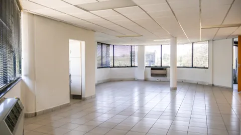  5 Skeen Blvrd, Bedfordview