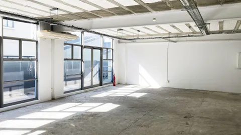  Upper East Side, 31 Brickfield Rd