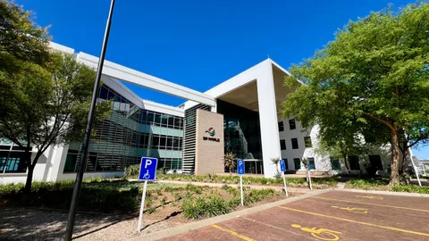 Waterfall View, Country Estate Dr, Midrand,4542m² of Office