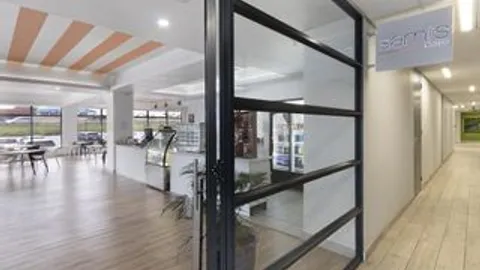 80 Greenvale Rd, Bedfordview 