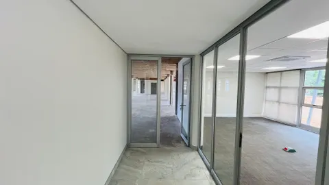 Attlyn Corner, 379 Lynnwood Rd, Menlo Park