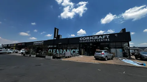 Sandton Clearance Centre | Freeway Centre, Cnr Louis Botha & Arkwright Ave, Wynberg