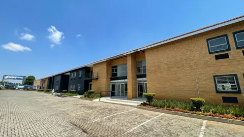Riverview Park, 3 River Road, Janadel Avenue