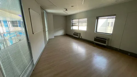 photo_20_2025-11-10_19-24-54