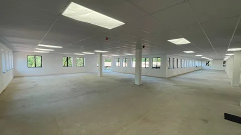 photo_2_2025-10-15_18-01-49