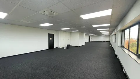 photo_3_2025-11-27_09-34-07