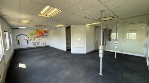 photo_4_2025-11-10_18-48-56