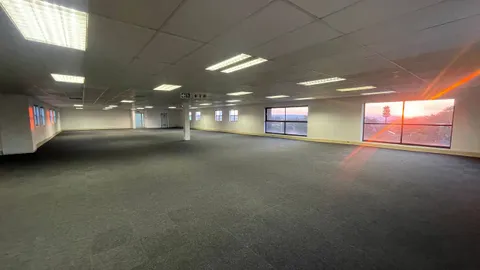 photo_5_2025-10-09_18-32-17