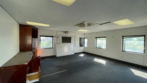 photo_5_2025-11-10_18-48-56