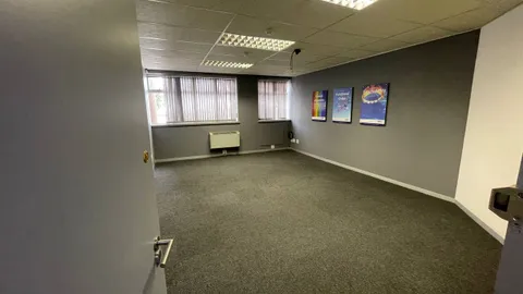 photo_6_2025-10-09_13-48-48