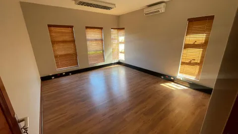 photo_6_2025-10-19_13-55-07