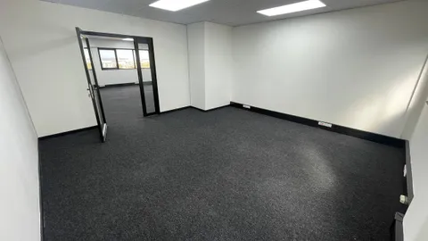 photo_7_2025-11-27_09-34-07