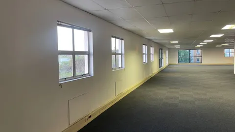 photo_8_2025-10-09_18-32-17