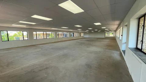 Kernrick House, 253 Howick Cl, Vorna Valley