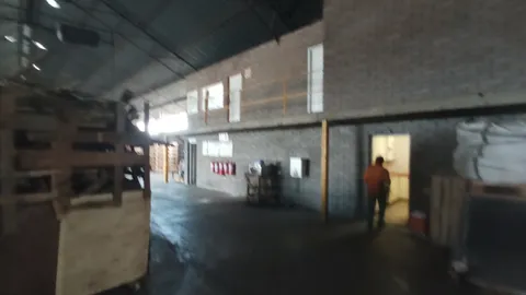 Warehouse to let in Alrode (82).jpg