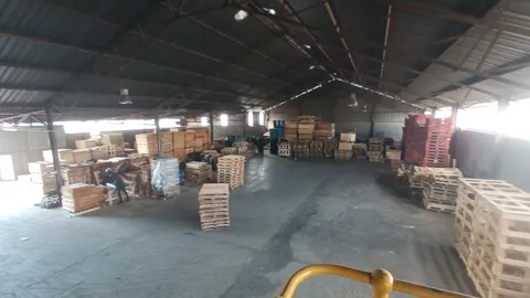 Warehouse to let in Alrode (76).jpg