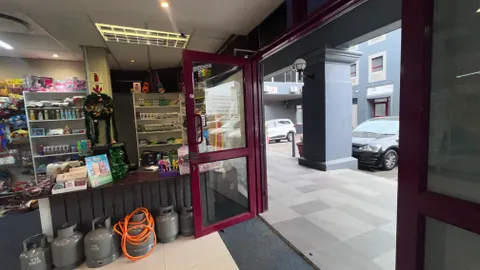 Shop 8, The Bridge Centre, Durban Road
