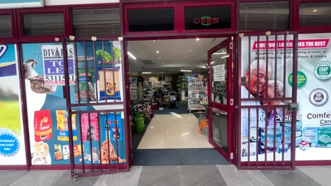 Shop 8, The Bridge Centre, Durban Road