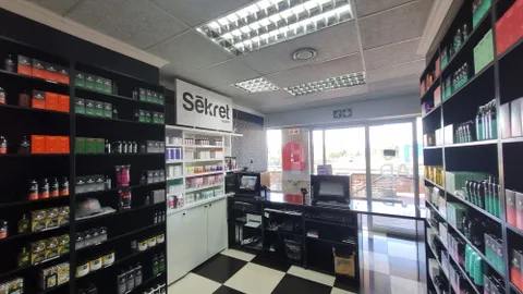 Bellville Mall, Cnr Voortrekker & Bill Bezuidenhout Str
