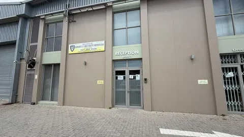 2 On London Circle, Brackengate Business Park