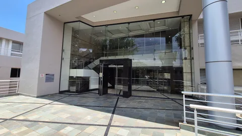 Country Club Estate, 21 Woodlands Drive, Woodmead