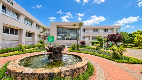 Country Club Estate
