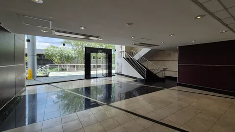 Country Club Estate, 21 Woodlands Drive, Woodmead