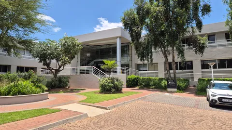 Country Club Estate, 21 Woodlands Drive, Woodmead